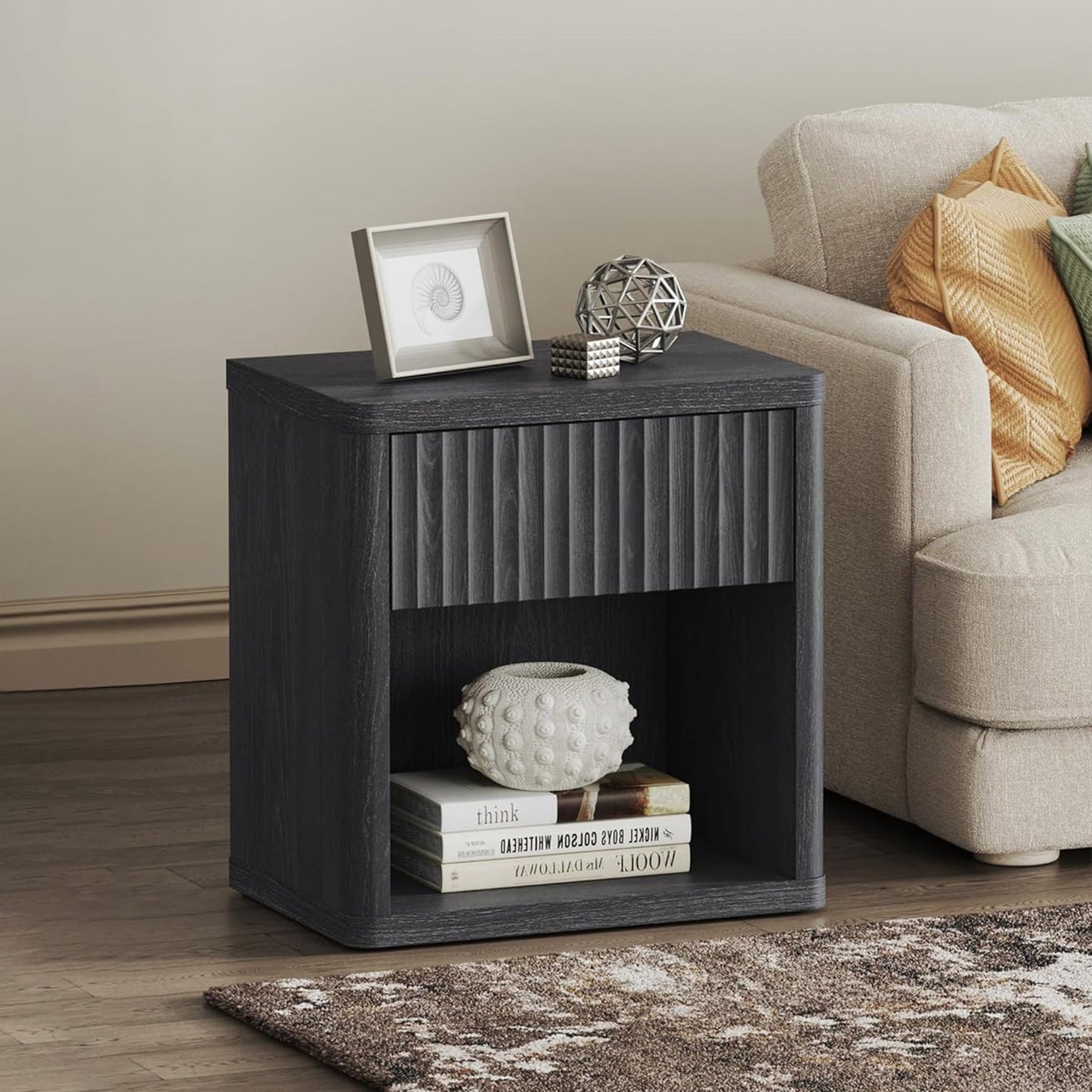 Stria Dresser and Night Tables Set