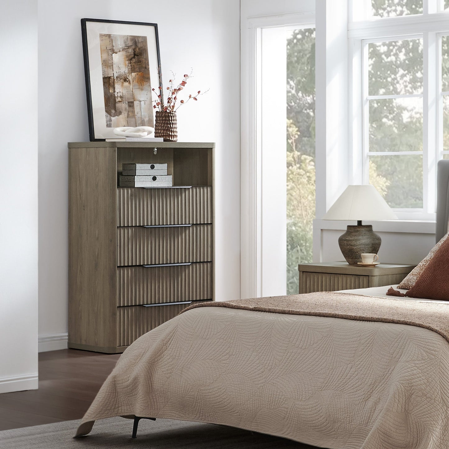 Cas Dresser with 4 Drawers