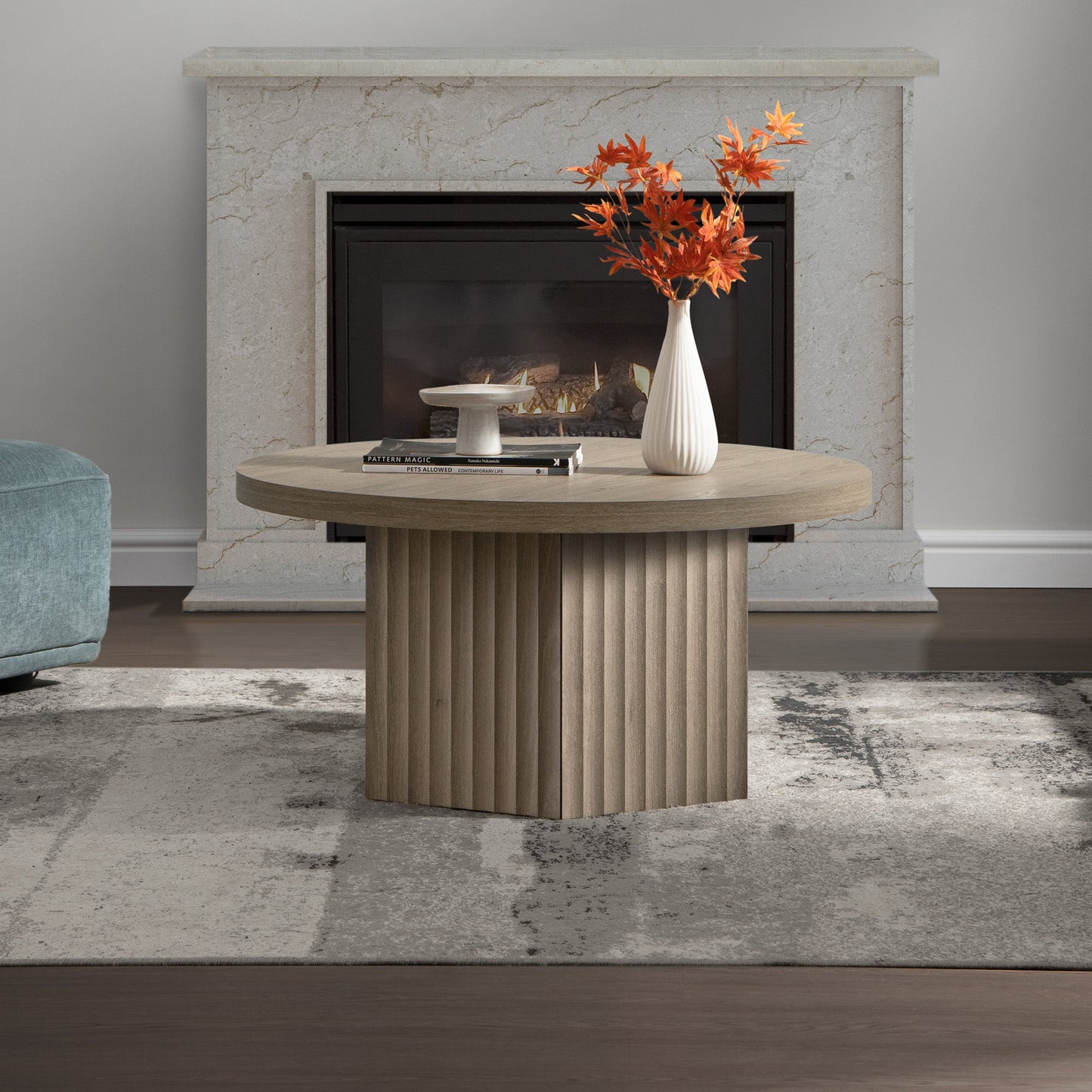 Stria Coffee Table, New Fashion Design
