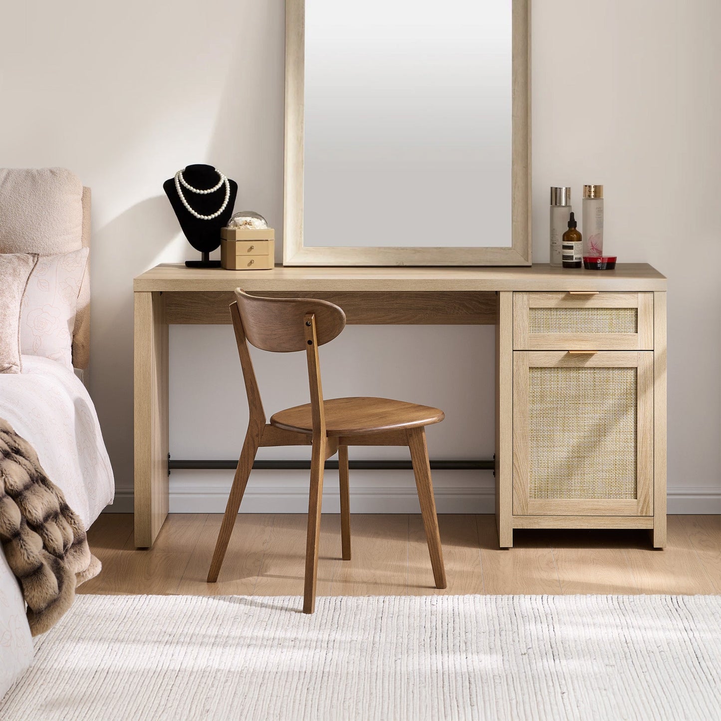 Savanna Vanity Desk with Door