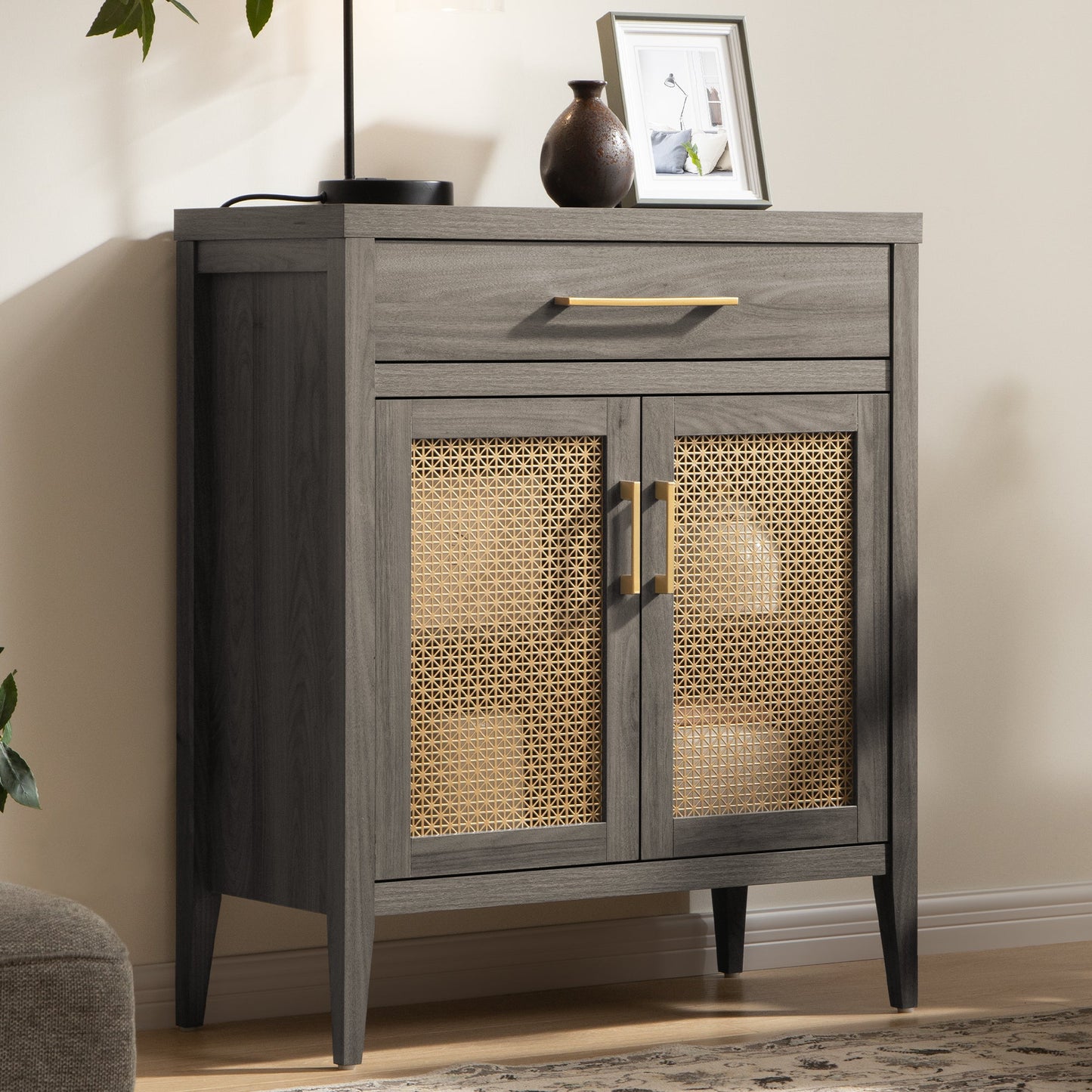 Andy Sideboard, Golden Mesh Door