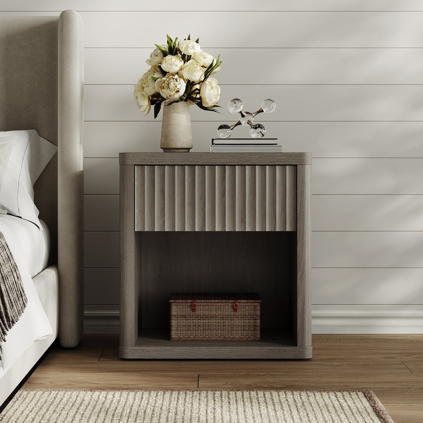 Stria Dresser and Night Tables Set