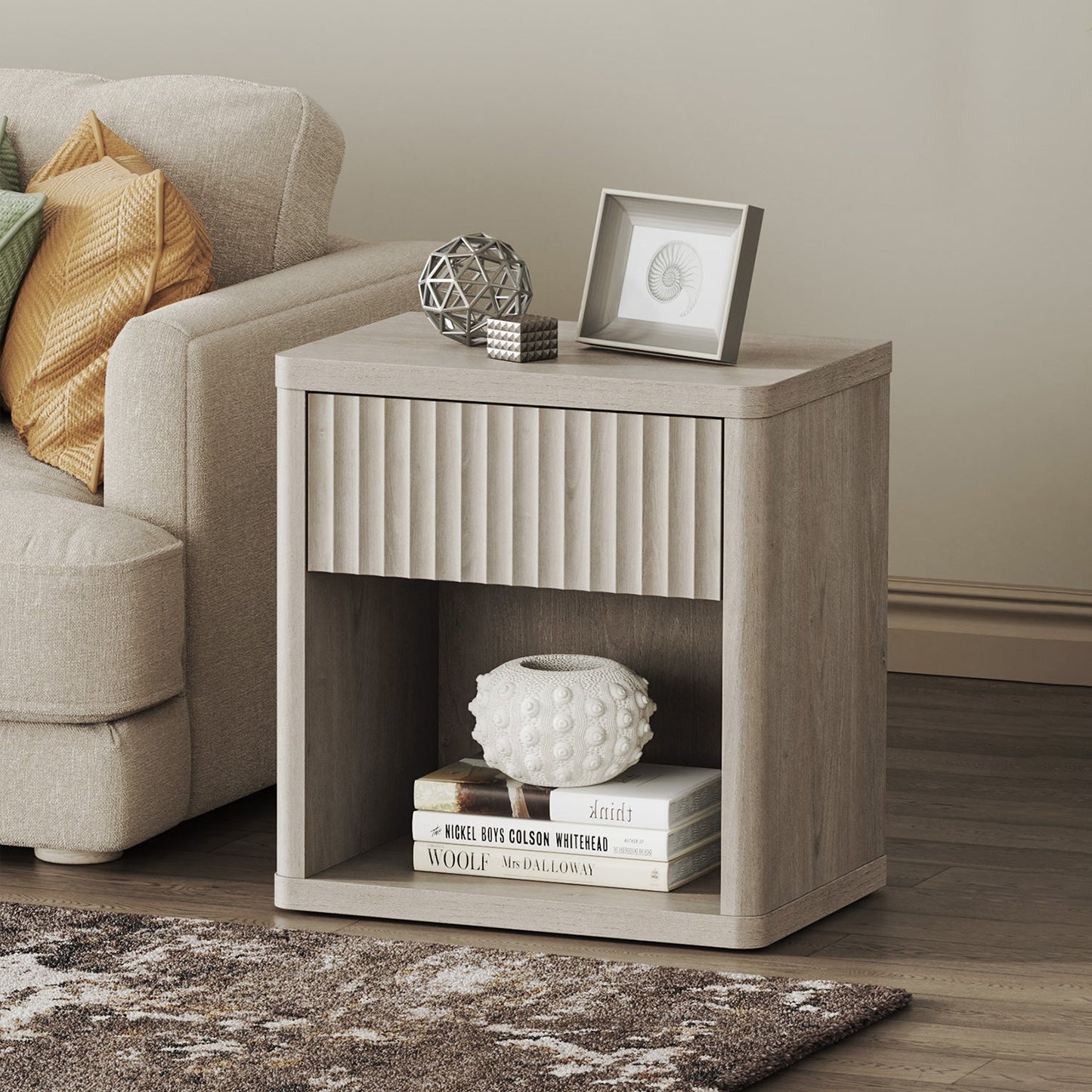 Stria Dresser and Night Tables Set