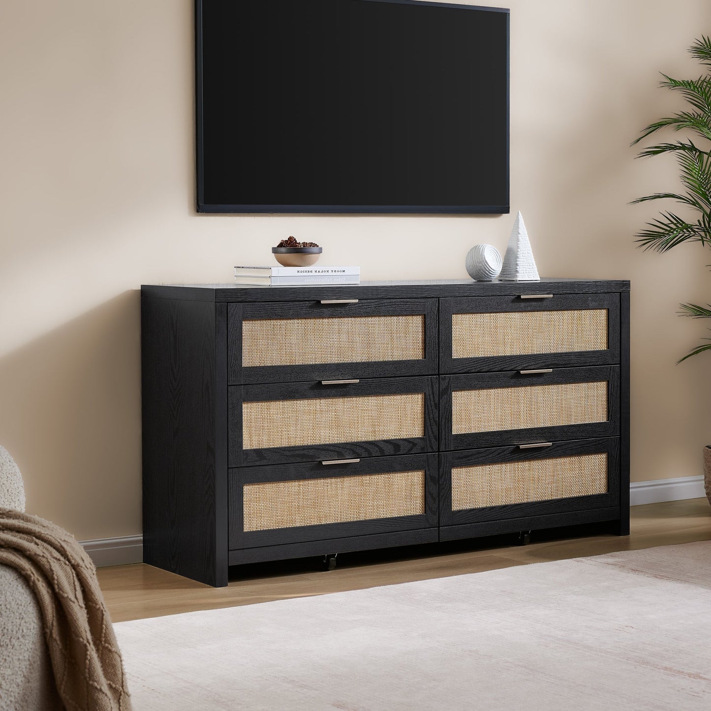 Savanna Dresser and 2 Drawers Nightstands Set
