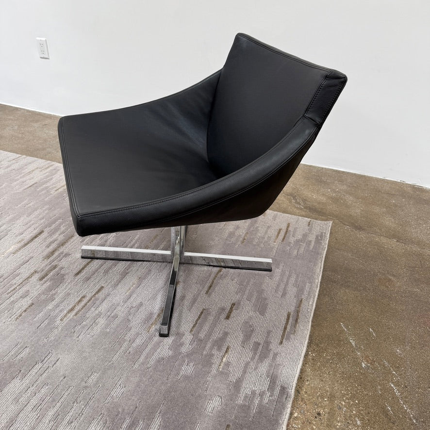 Tapis multi-poils en laine et soie Kvadrat