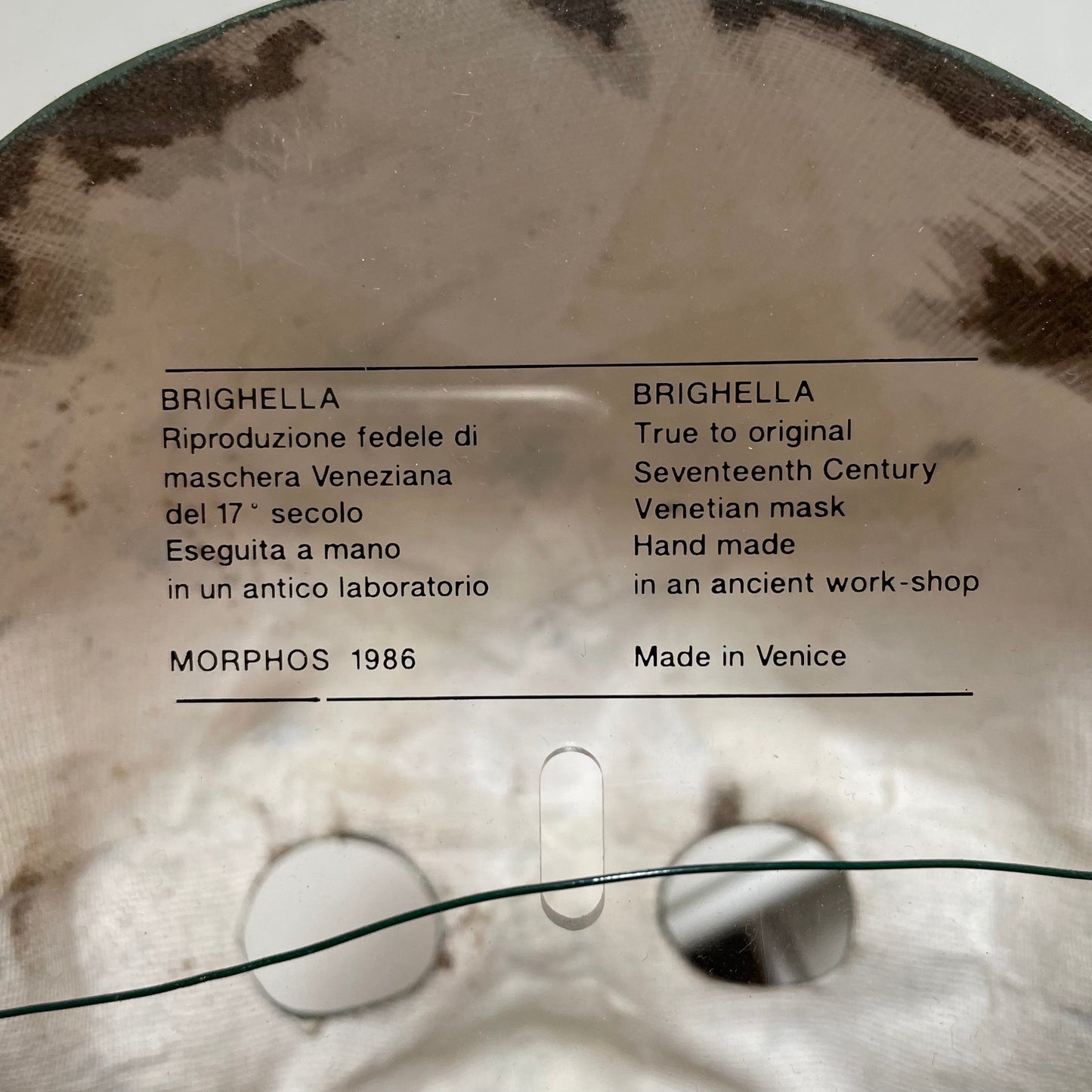 Réplique d'un masque vénitien du XVIIe siècle