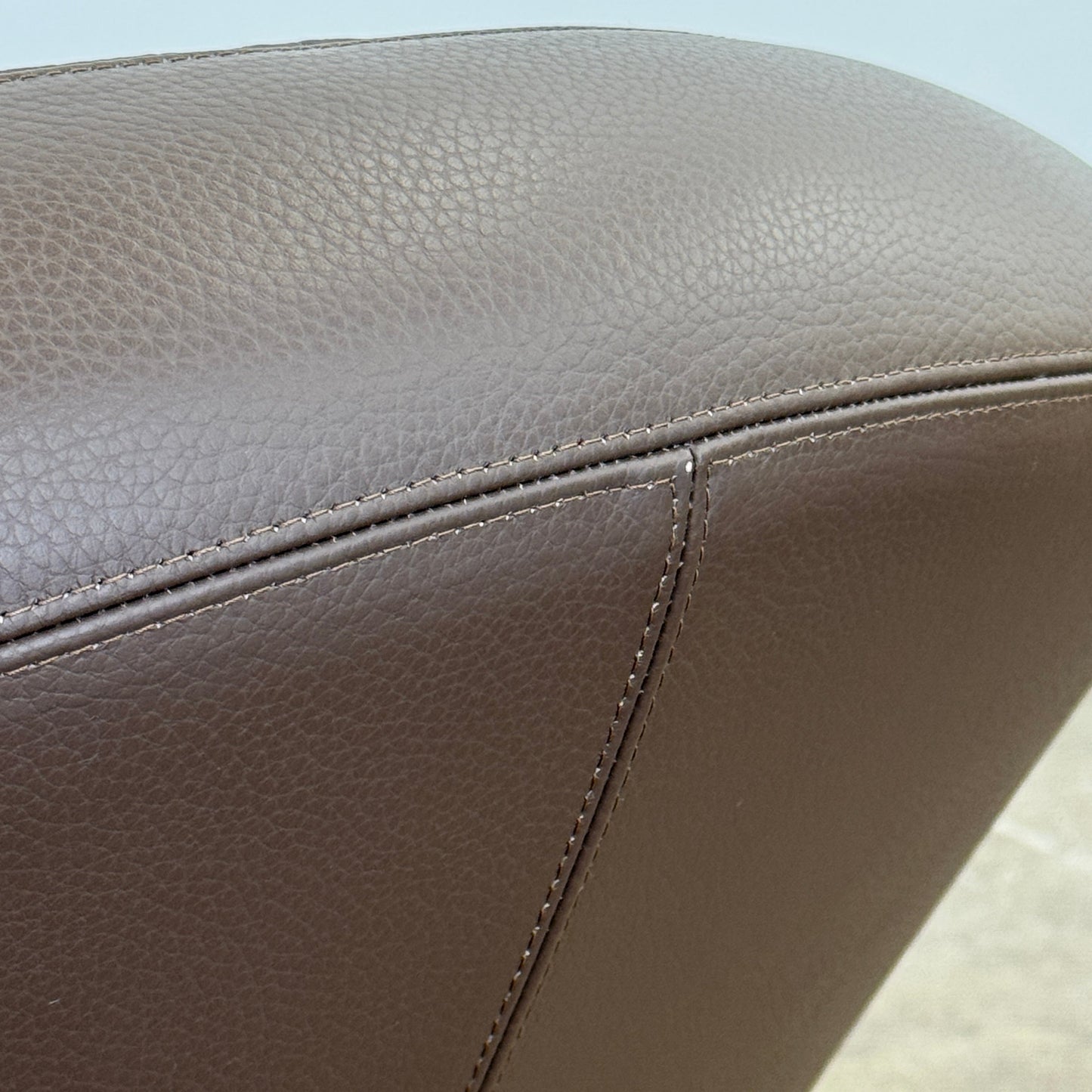 Chaise pivotante Nuage Roche Bobois