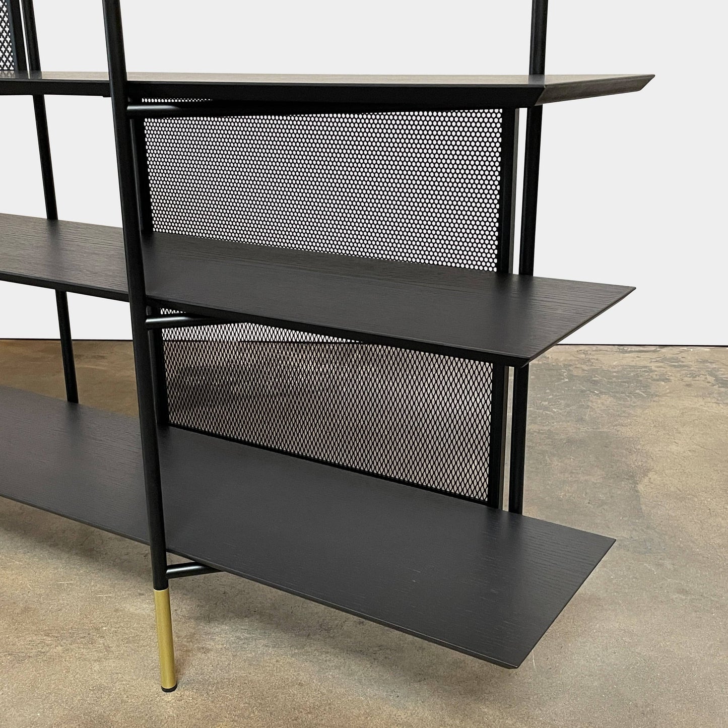 Bibliothèque Clyde Ligne Roset