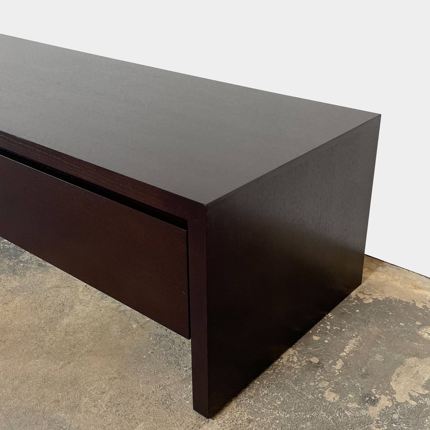 Console basse Maxalto avec grand tiroir