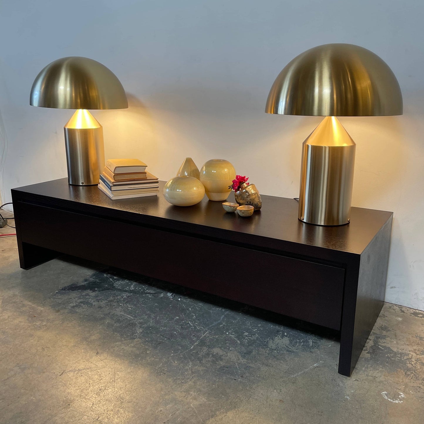 Console basse Maxalto avec grand tiroir