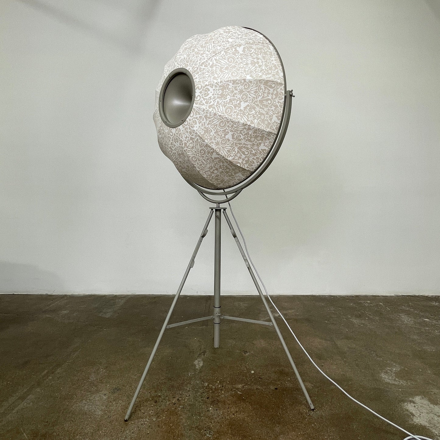 Lampadaire ornemental Fortuny de Pallucco Italia