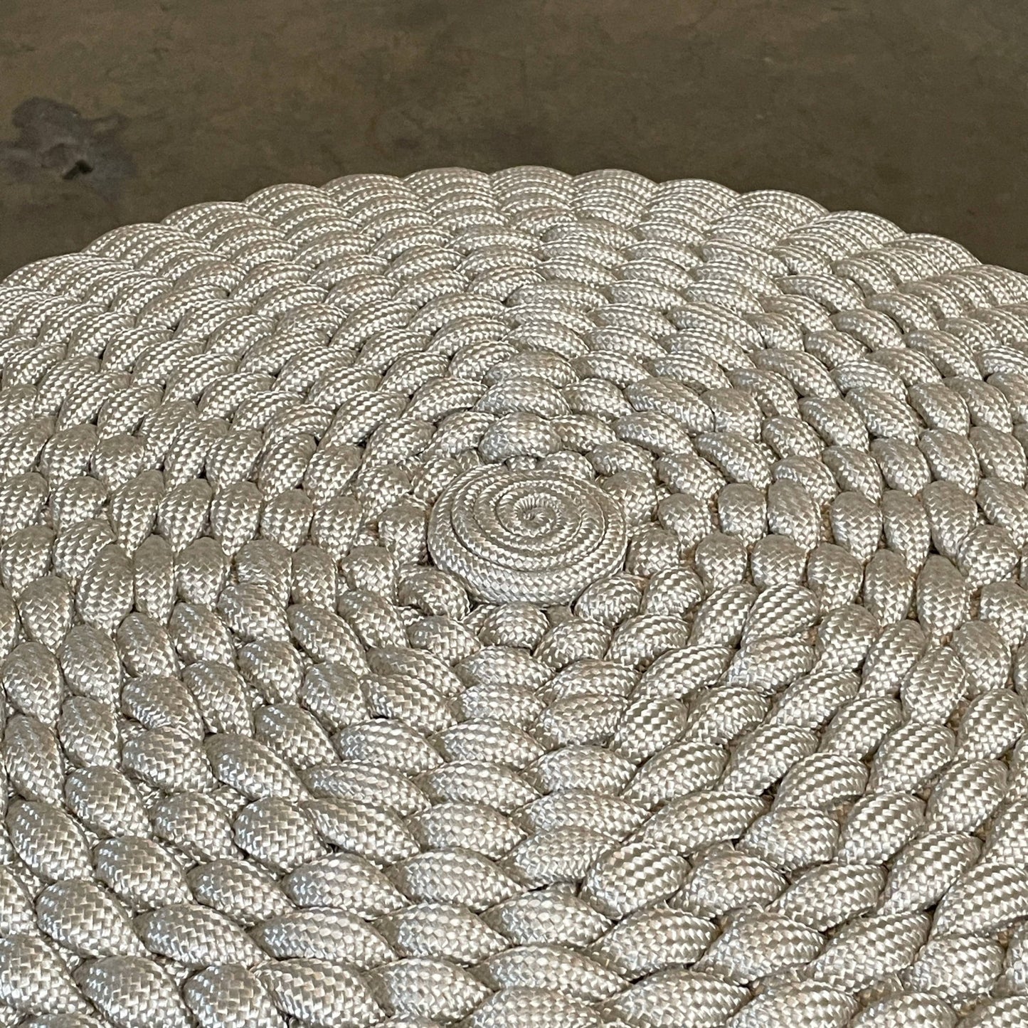 Paola Lenti Nido Ottoman