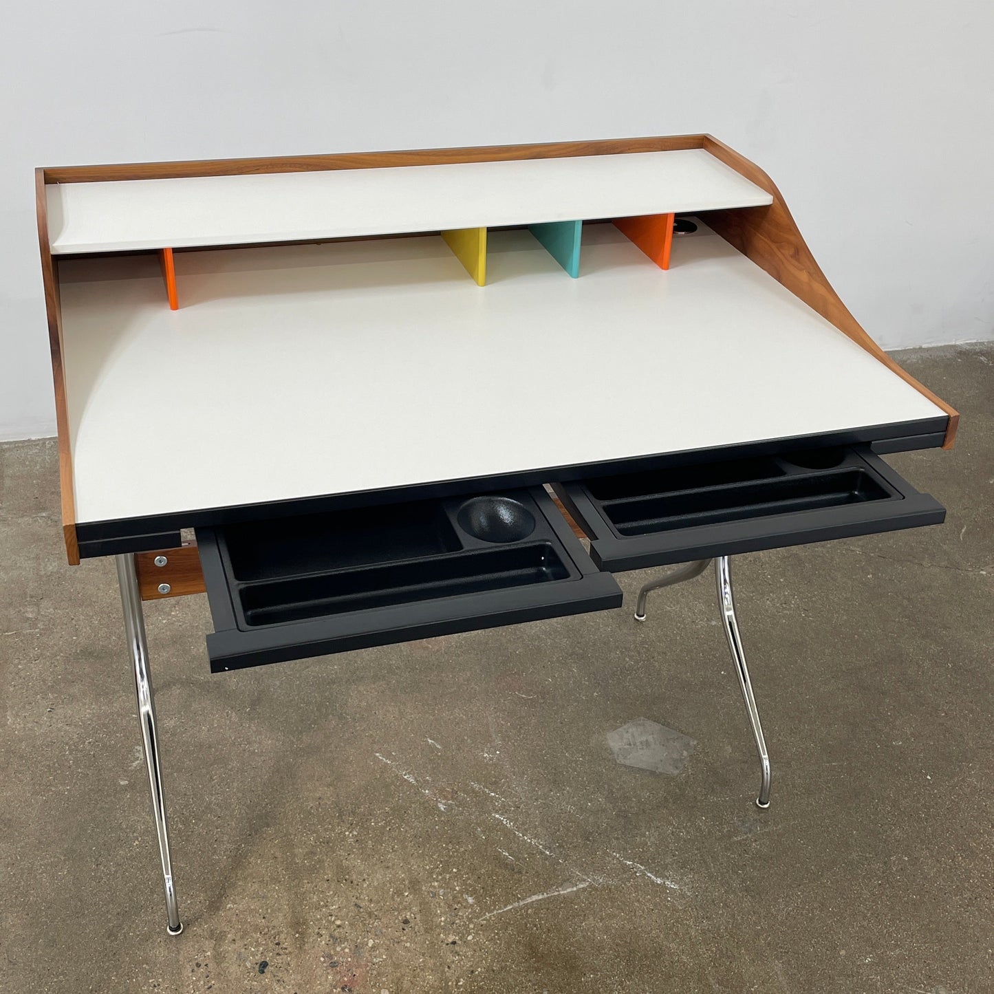 Bureau Swag Herman Miller Nelson par George Nelson
