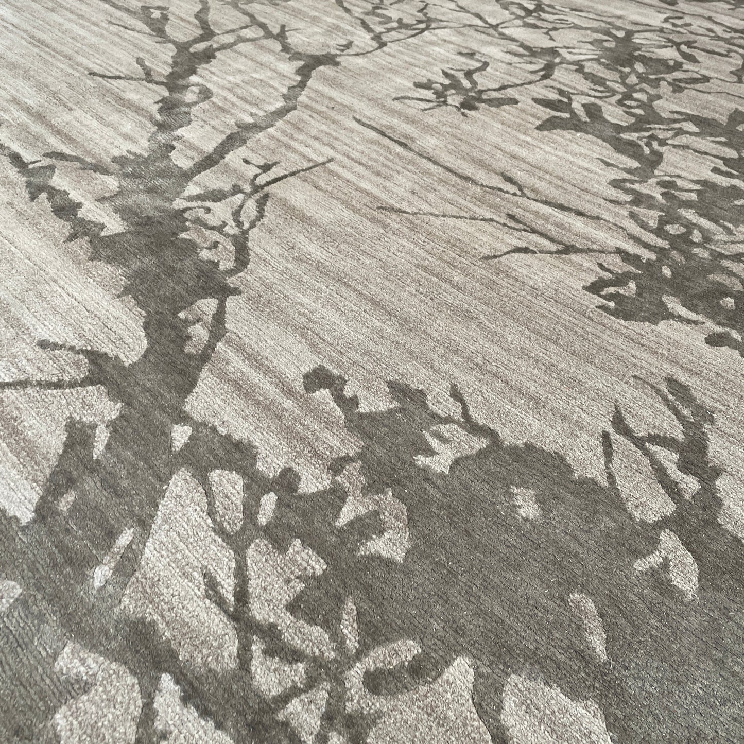 Tapis en laine et soie beige chêne 9x12