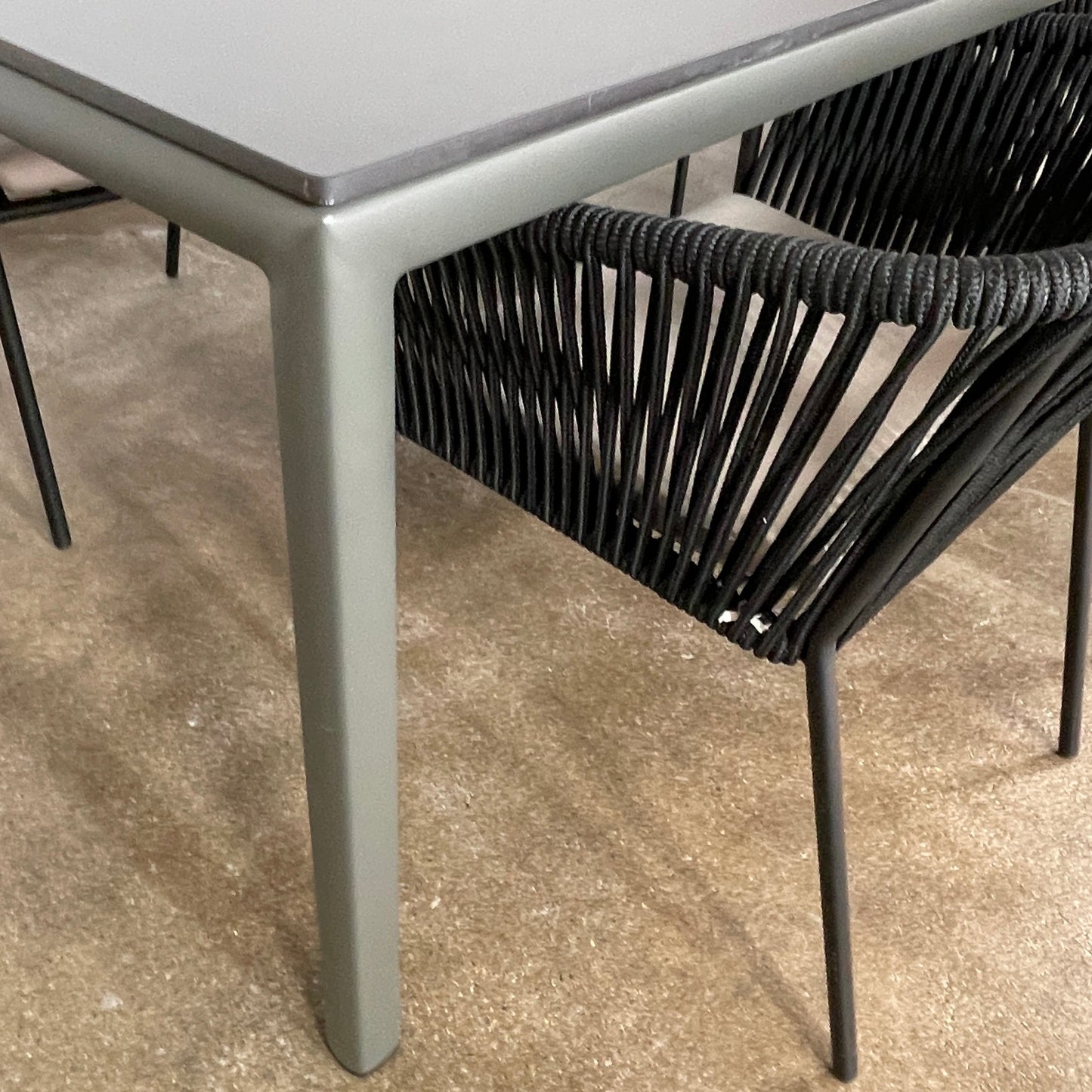 Ensemble de salle à manger d'extérieur Point 1920 - Table à manger et 8 chaises
