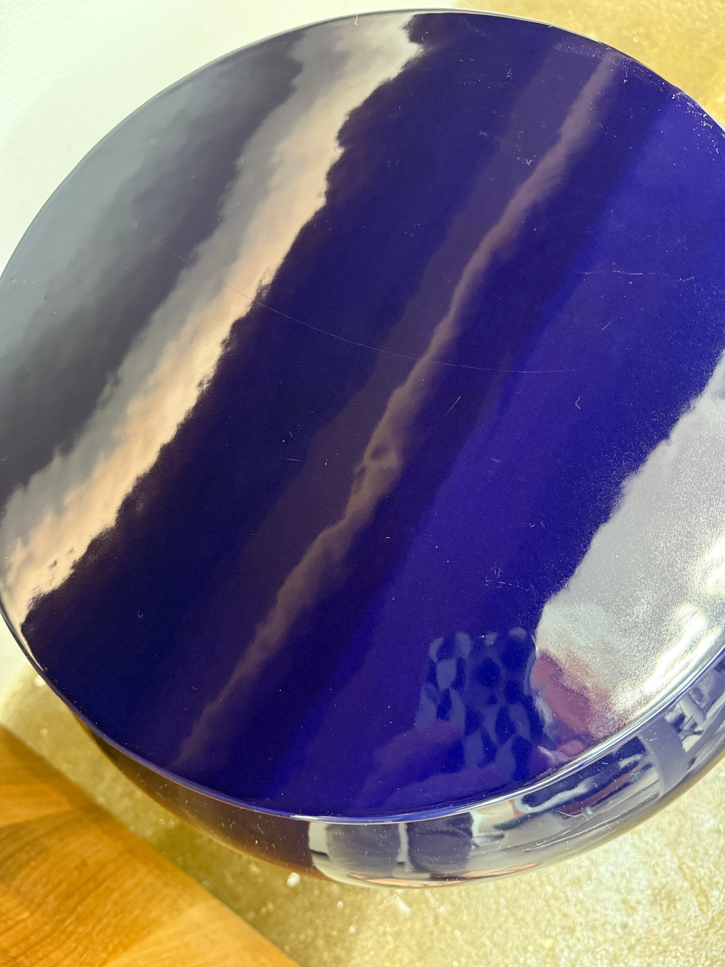 Table Dot de la collection Delcourt