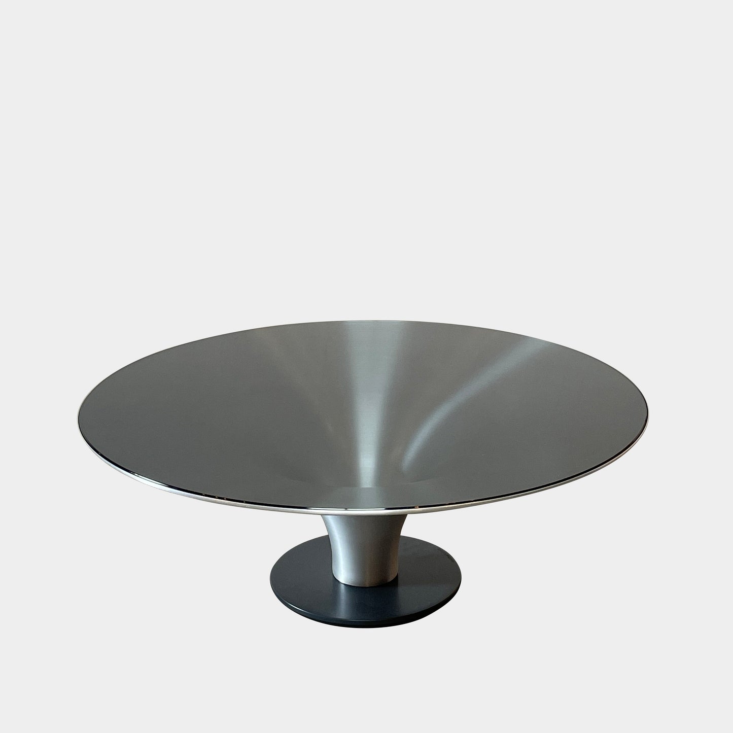 Tables Cocktail Ovni Roche Bobois (toutes en attente)