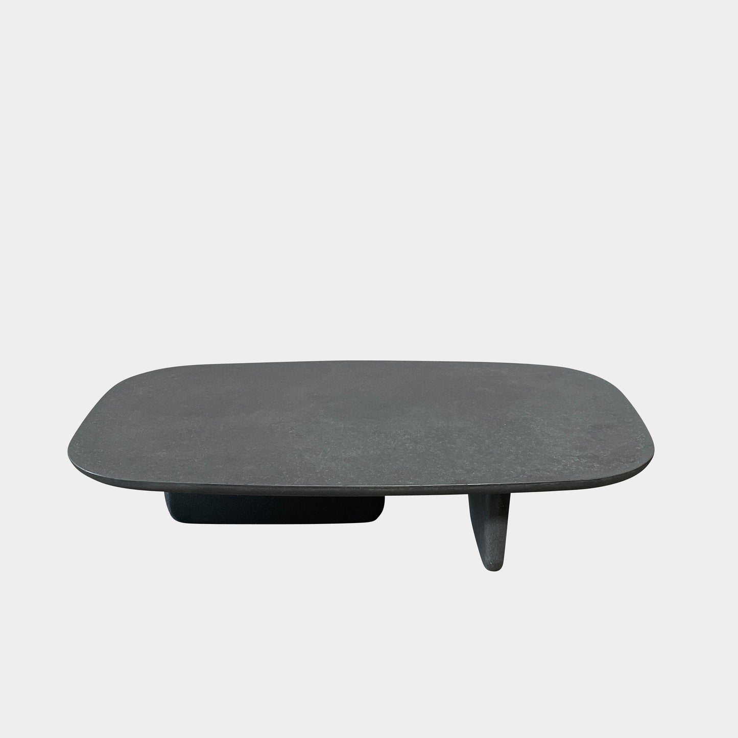 Table basse d'extérieur Tobi-Ishi de B&B Italia (en attente)