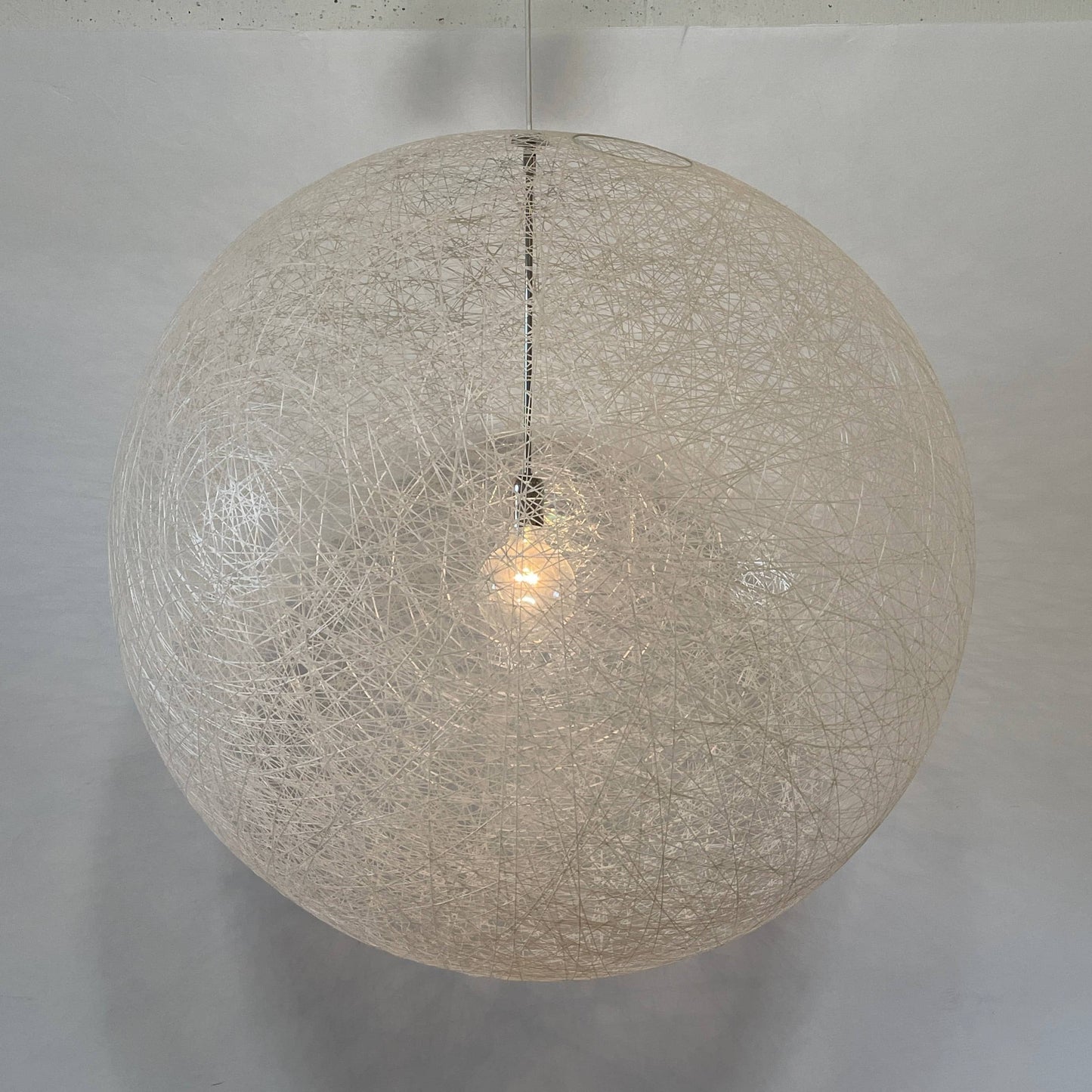 Pendentif aléatoire Moooi