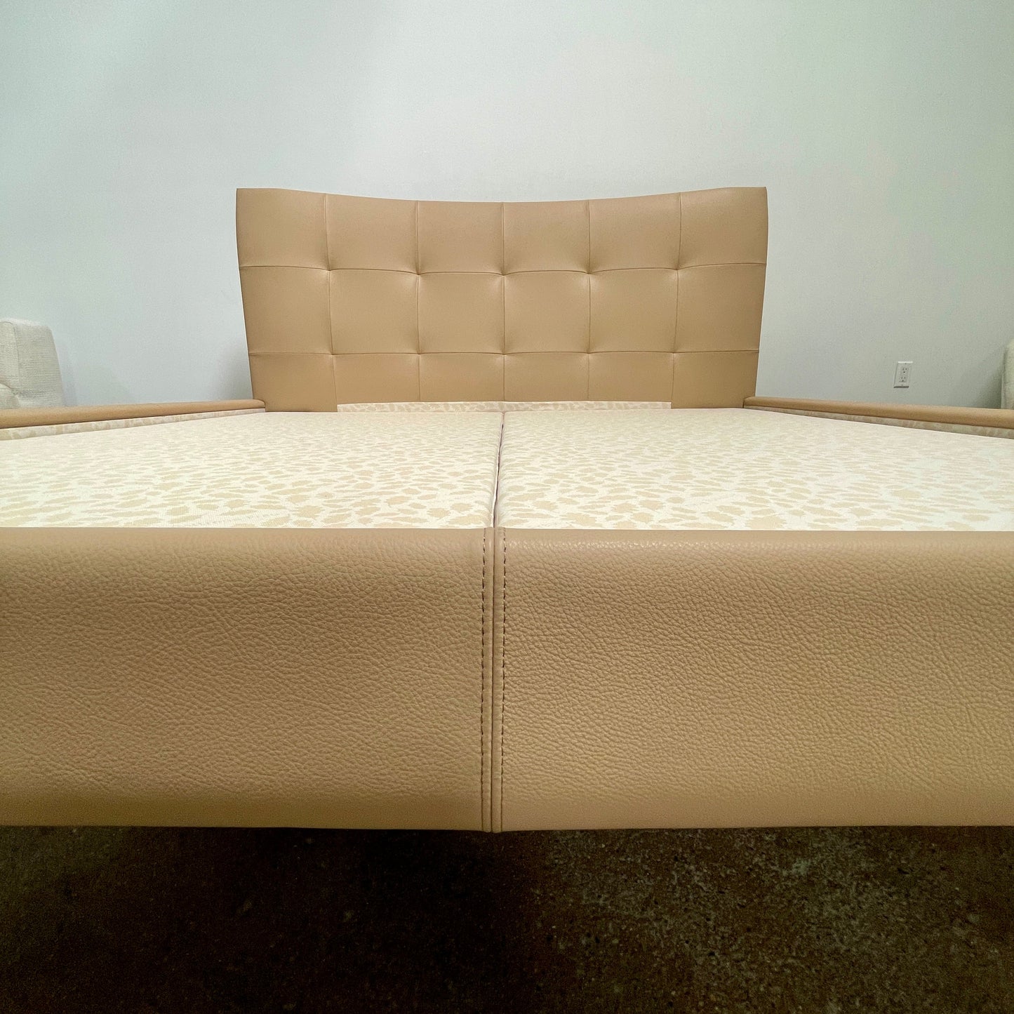 Lit King Size Poltrona Frau Aurora Due