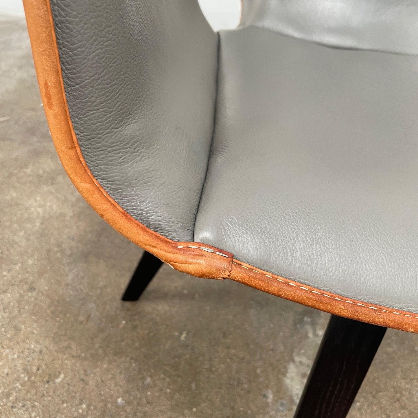 Poltrona Frau Petite chaise gingembre