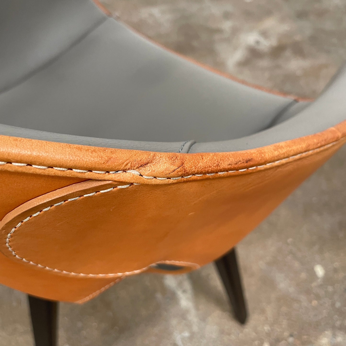 Poltrona Frau Petite chaise gingembre