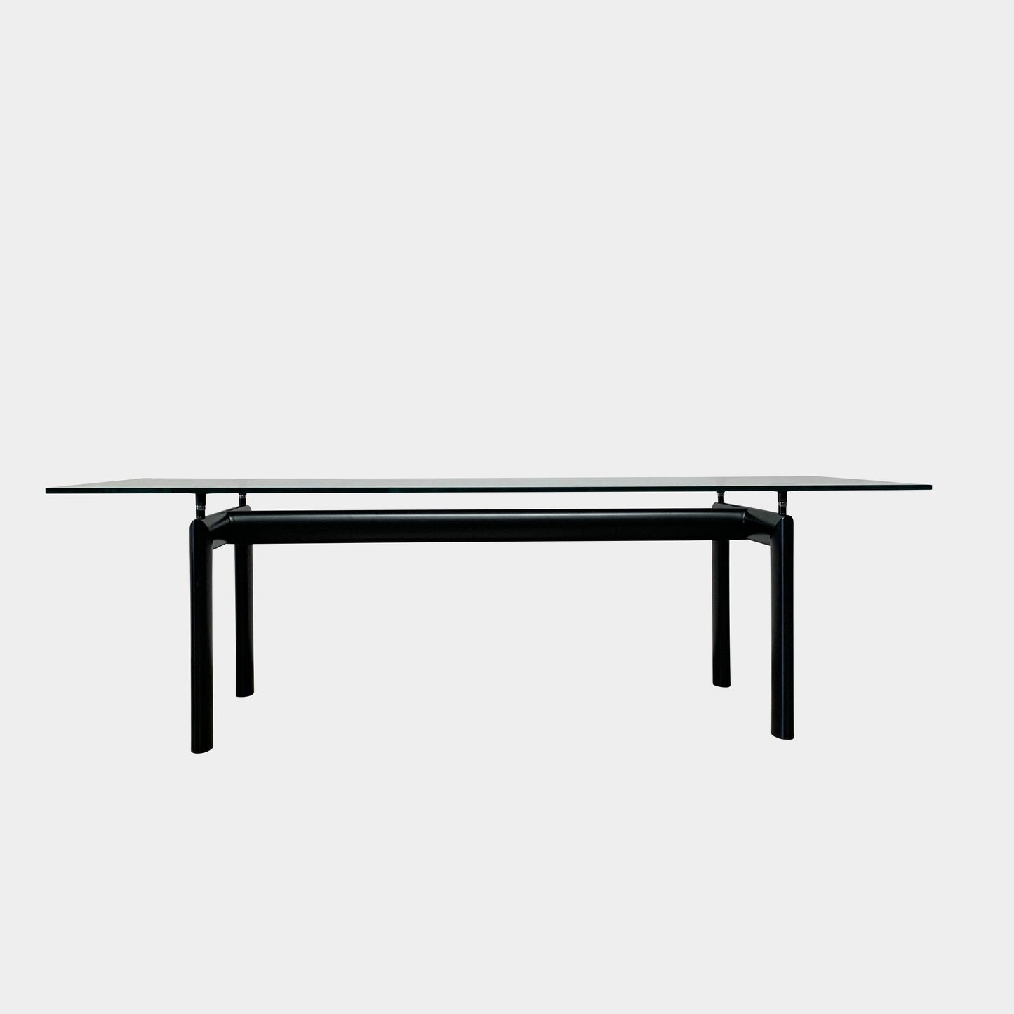Table à manger Cassina LC6