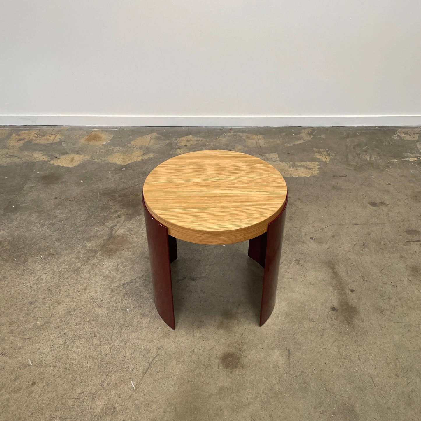 Table d'appoint Cassina Bowy en chêne