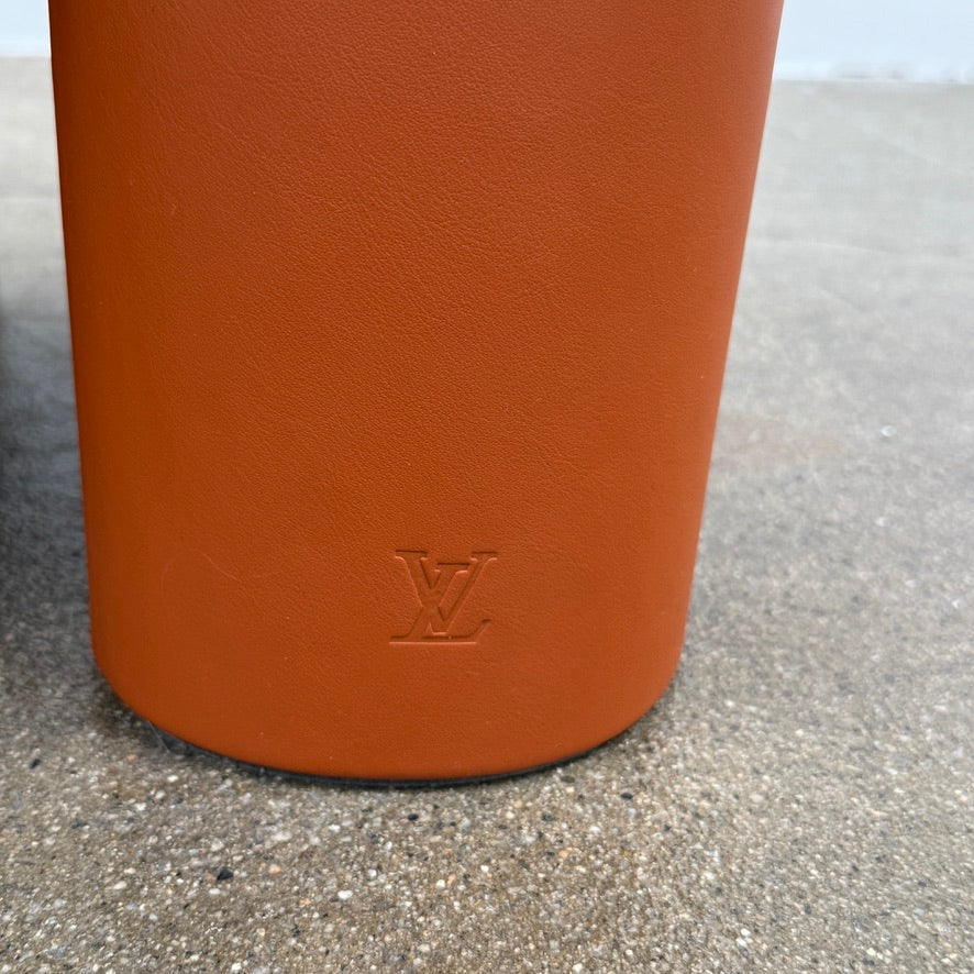Fourrure de poupée Louis Vuitton par Raw Edges
