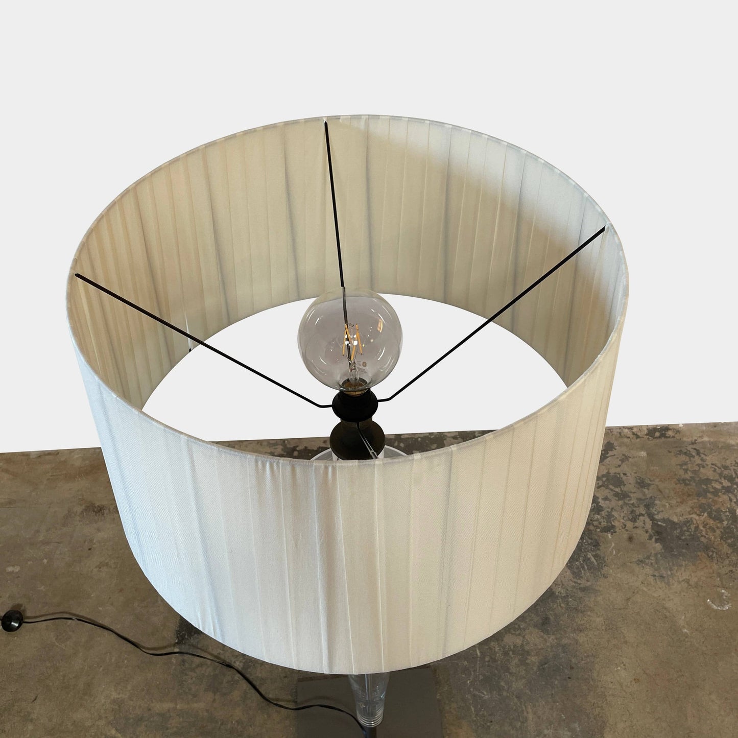 Lampadaire en verre Holly