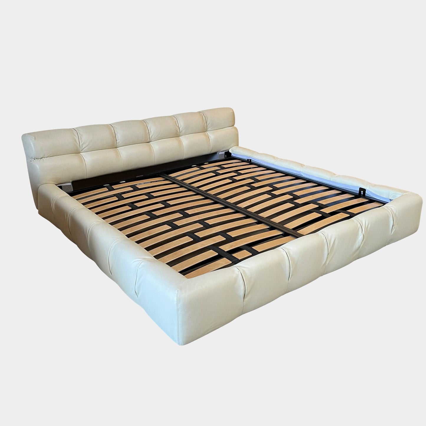Lit King Size Tufty