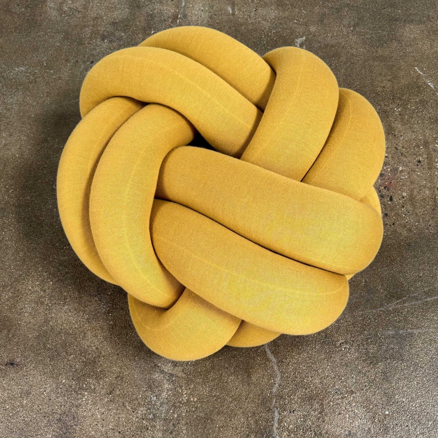 Ottoman Knot XL de Design House Stockholm