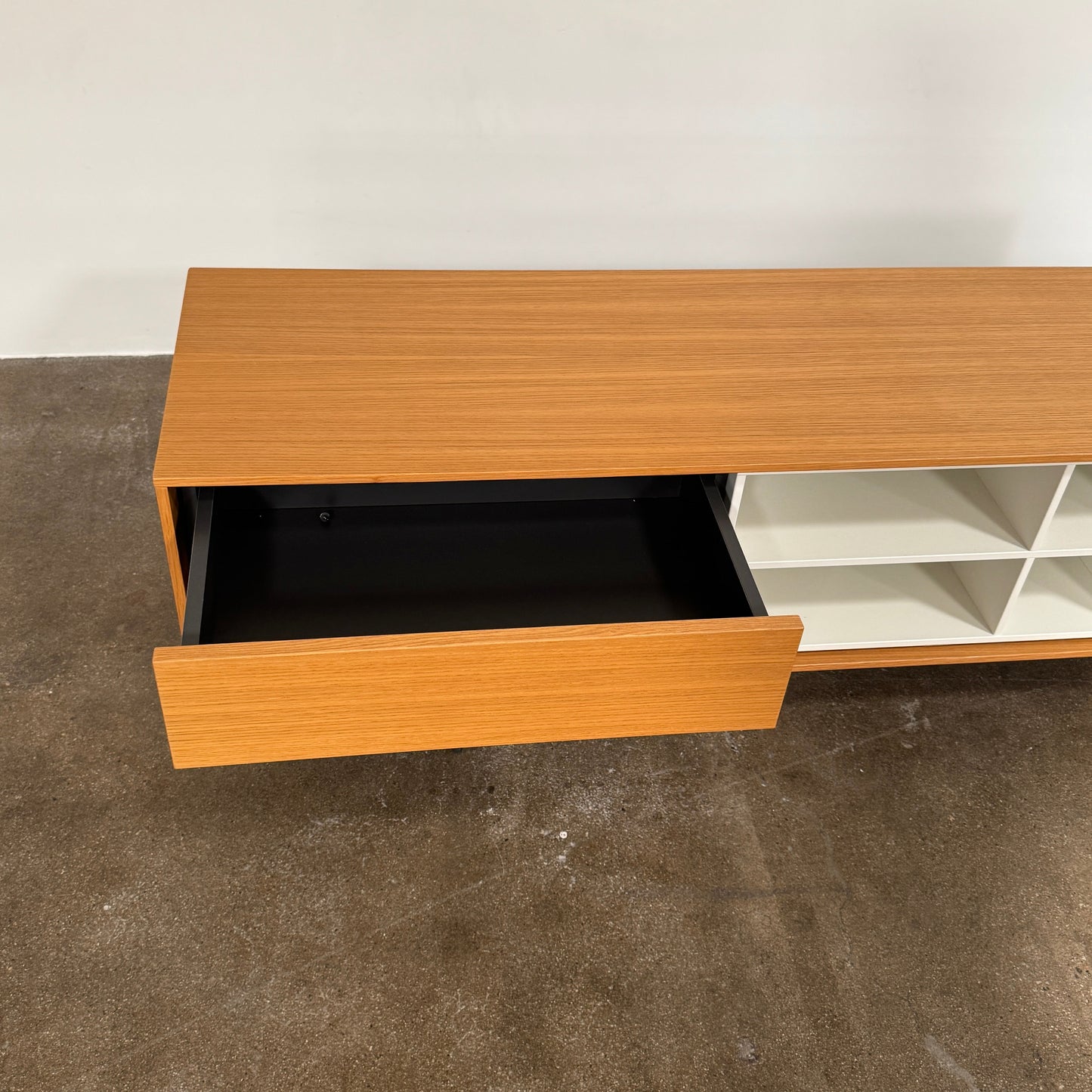 Console multimédia Treku Aura
