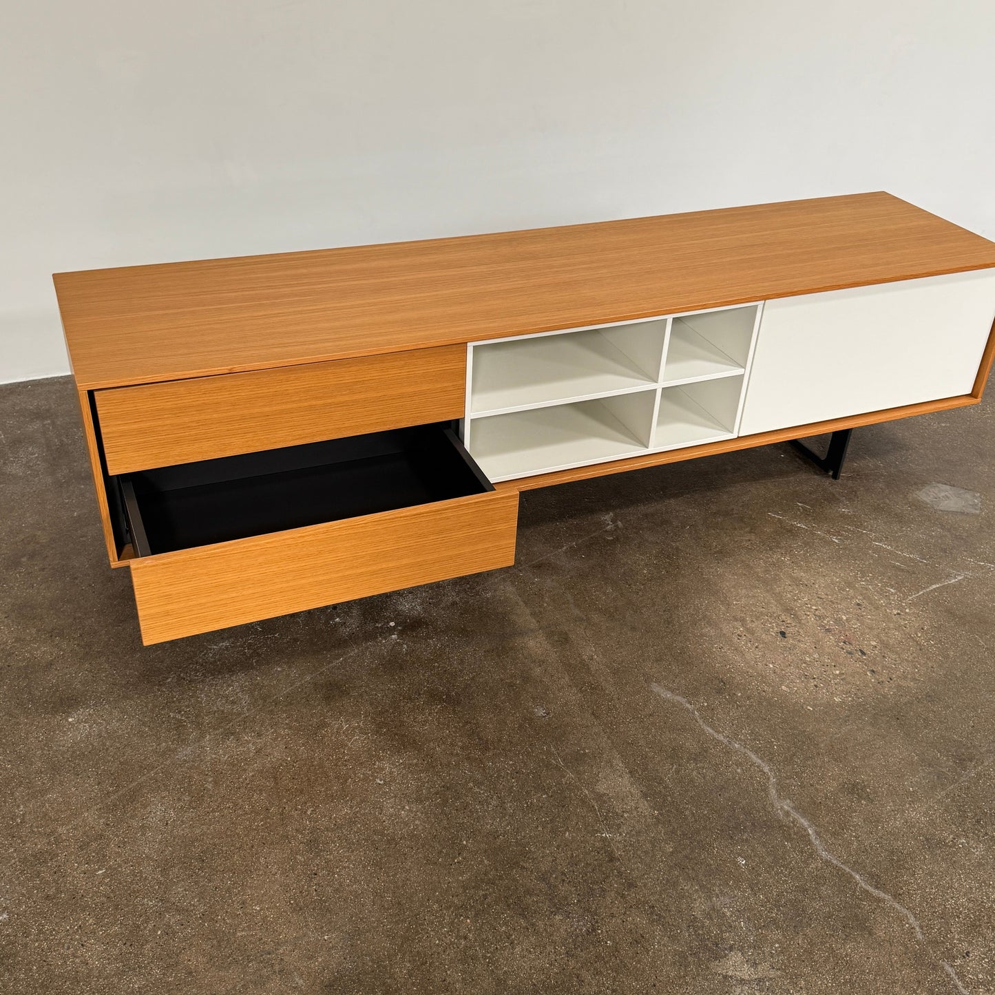 Console multimédia Treku Aura