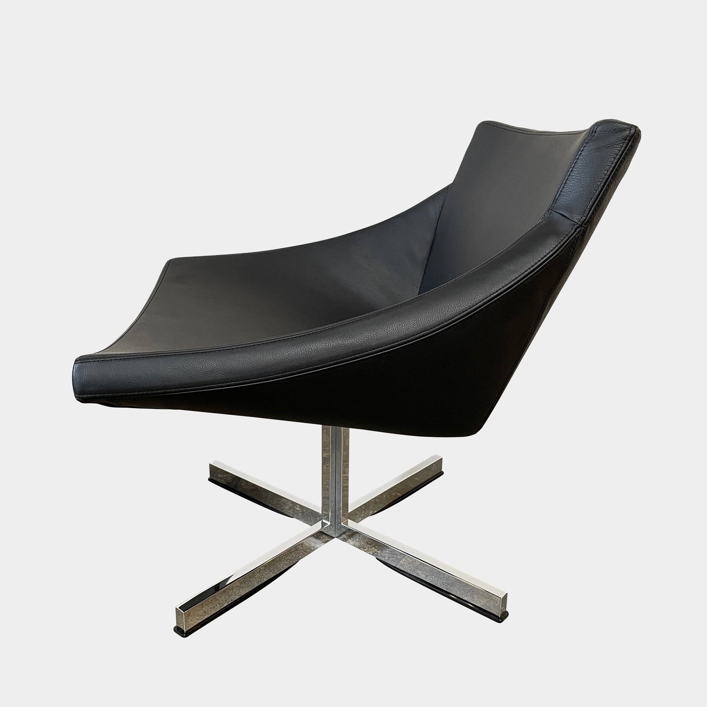 Chaise pivotante Team by Wellis Bocu