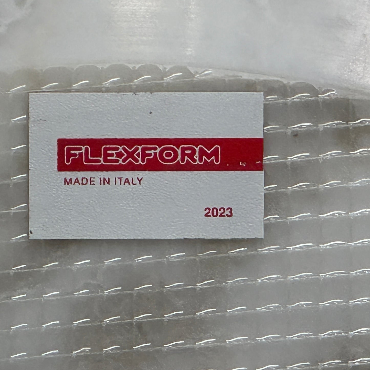 Table d'appoint Flexform Calacatta Oro Fly