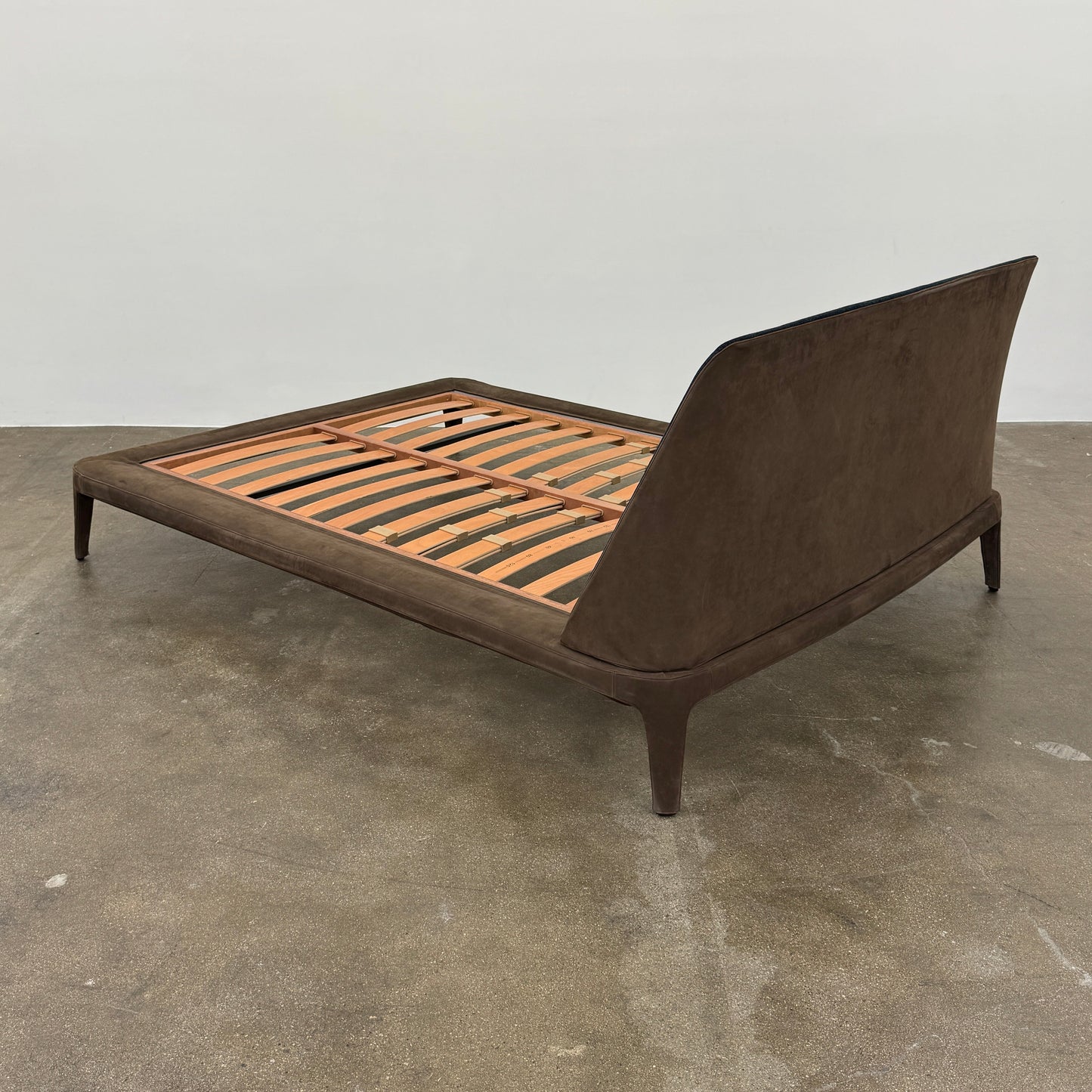 Lit queen-size Poliform Kelly, daim