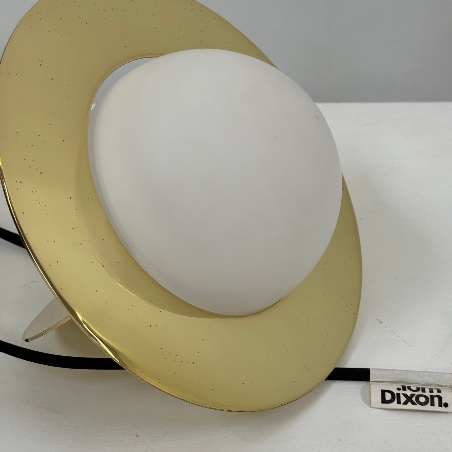 Lampe de table avion de Tom Dixon