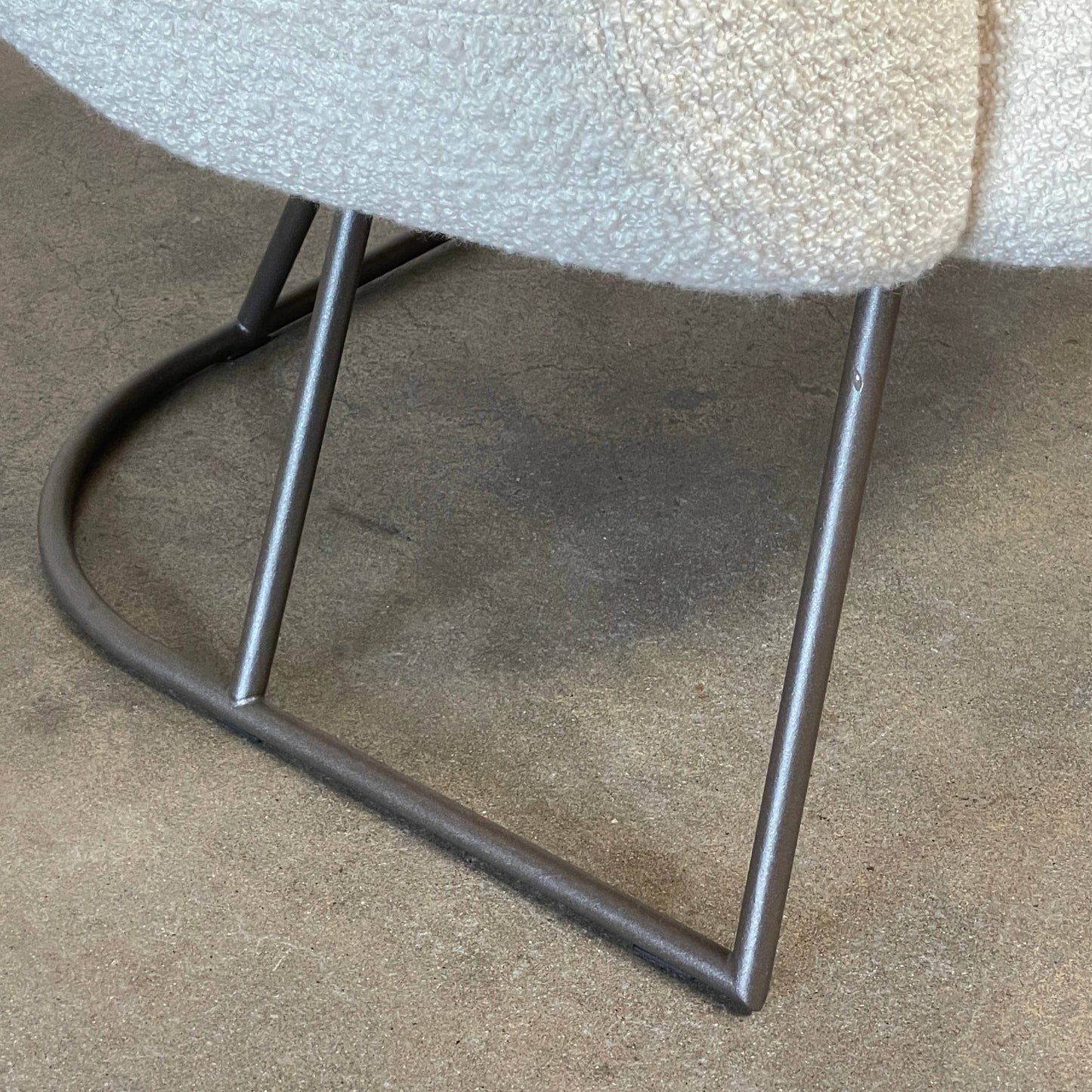 Fauteuil DJE de la collection Delcourt