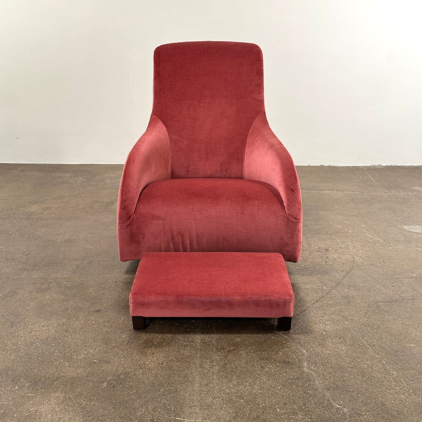 Chaise pivotante et pouf Maxalto Kalos