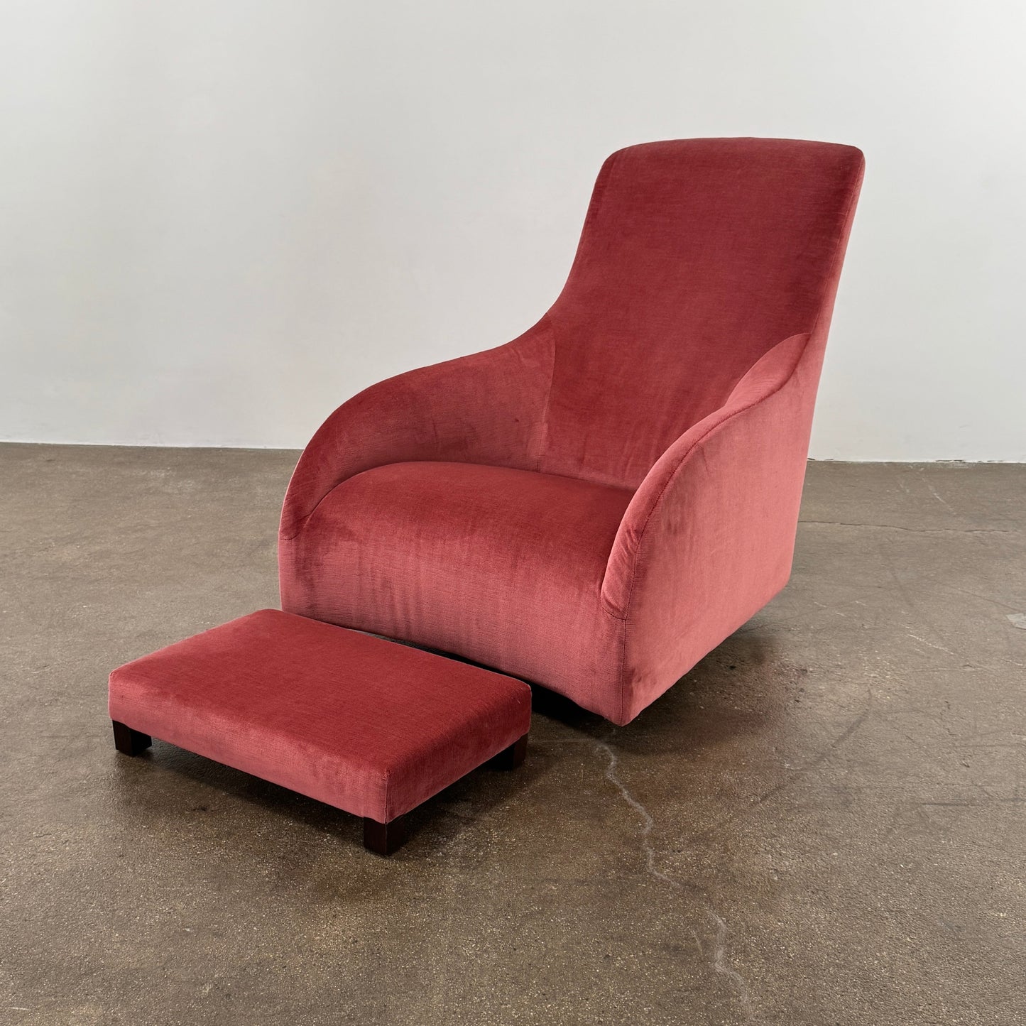 Chaise pivotante et pouf Maxalto Kalos