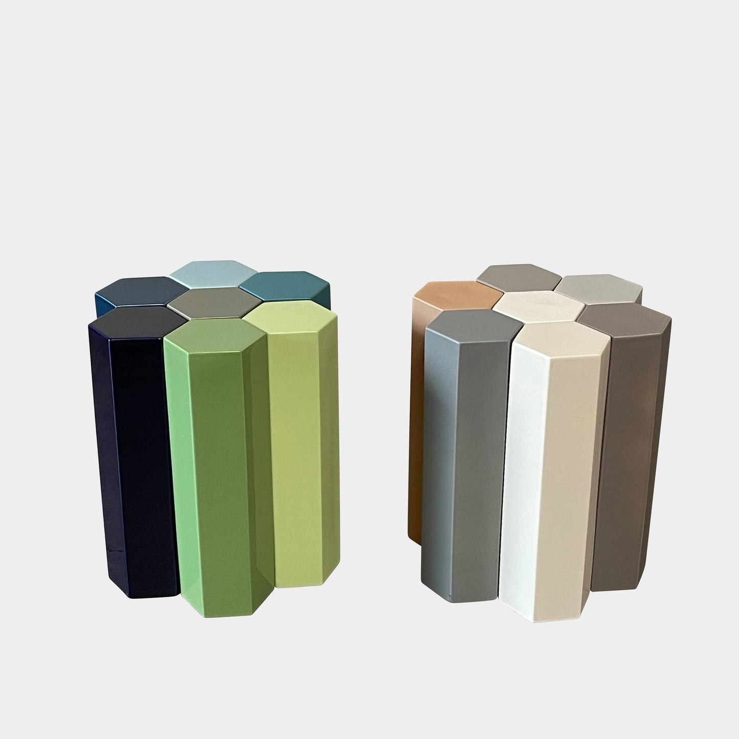 Tables d'appoint MUC 7 de la collection Delcourt