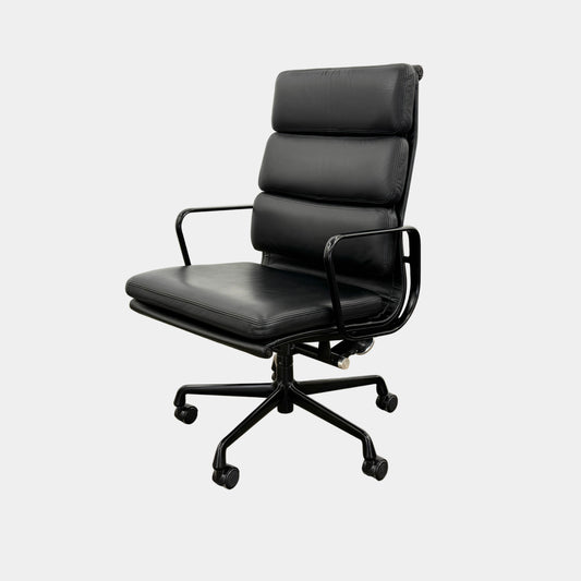 Fauteuil de direction Eames Soft Pad de Herman Miller
