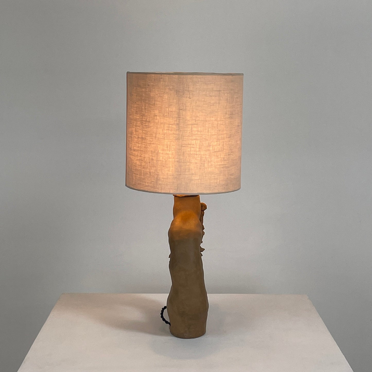 Lampe à arc en céramique Sofi