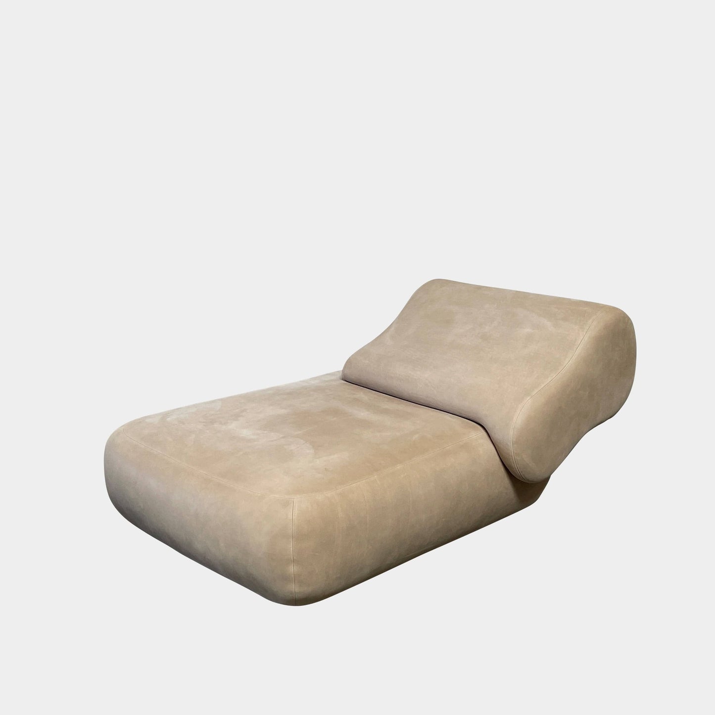 Lit de repos Lil de la collection Delcourt