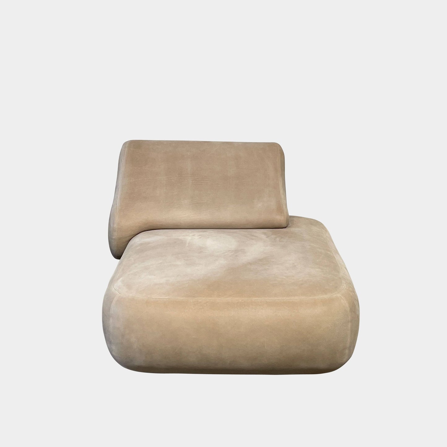Lit de repos Lil de la collection Delcourt