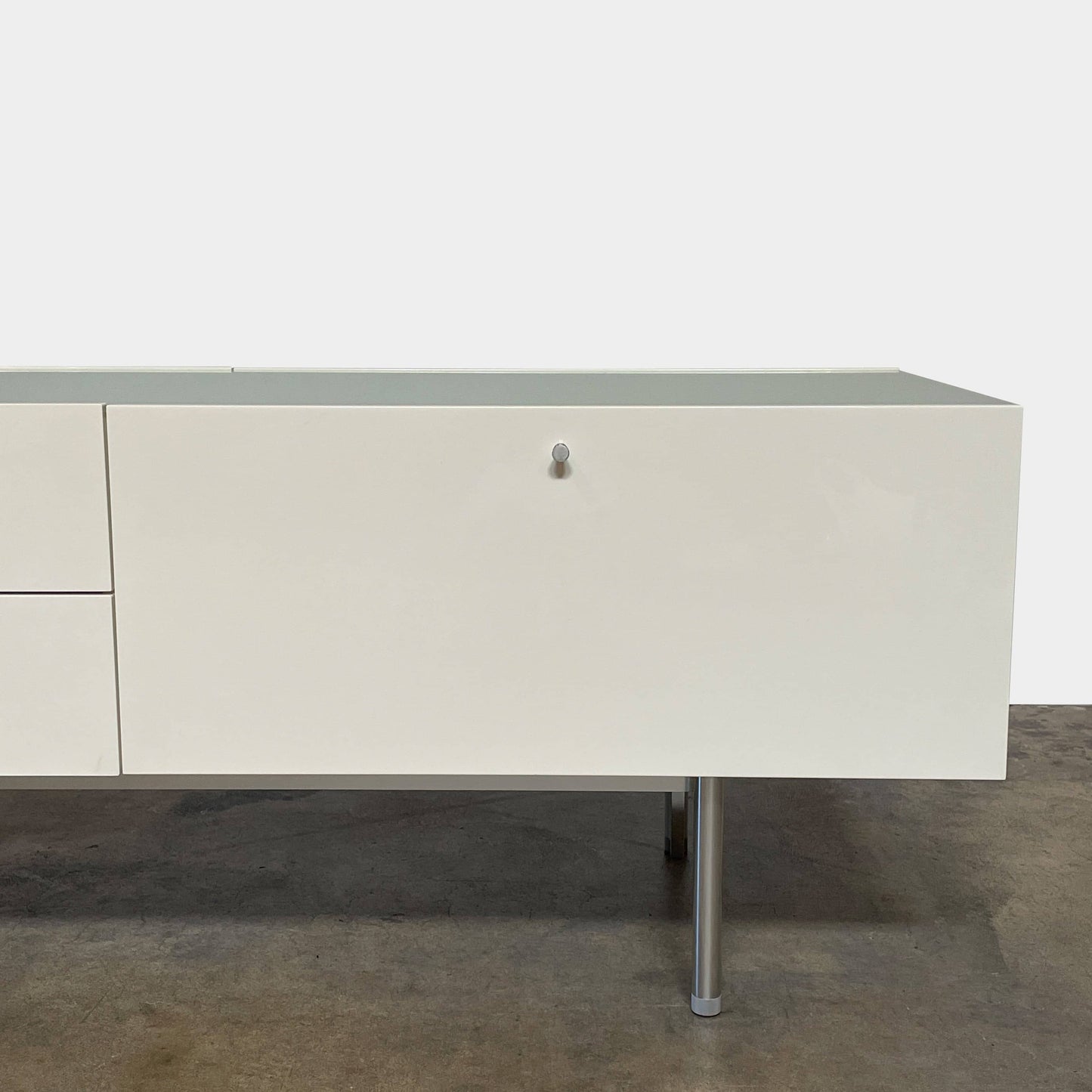 Buffet plat Cassina 255-256 laqué blanc