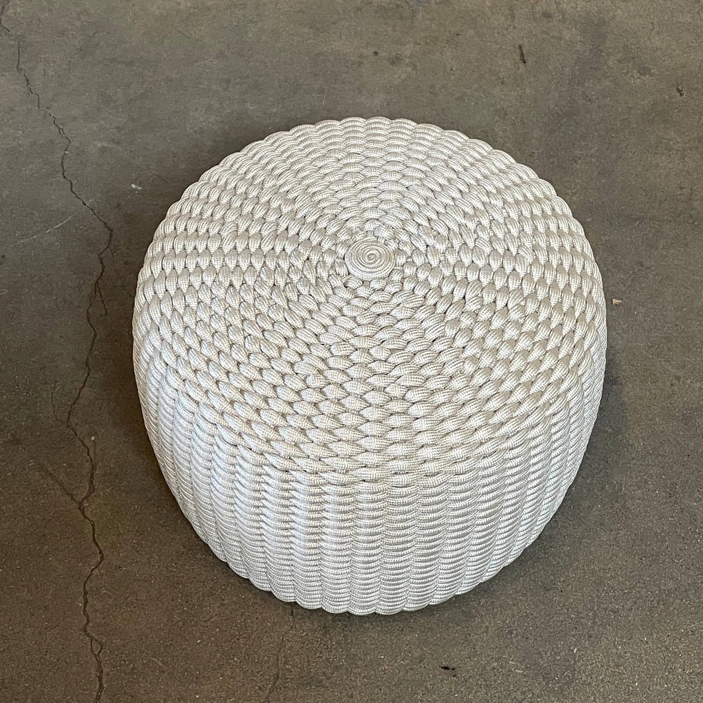 Paola Lenti Nido Ottoman