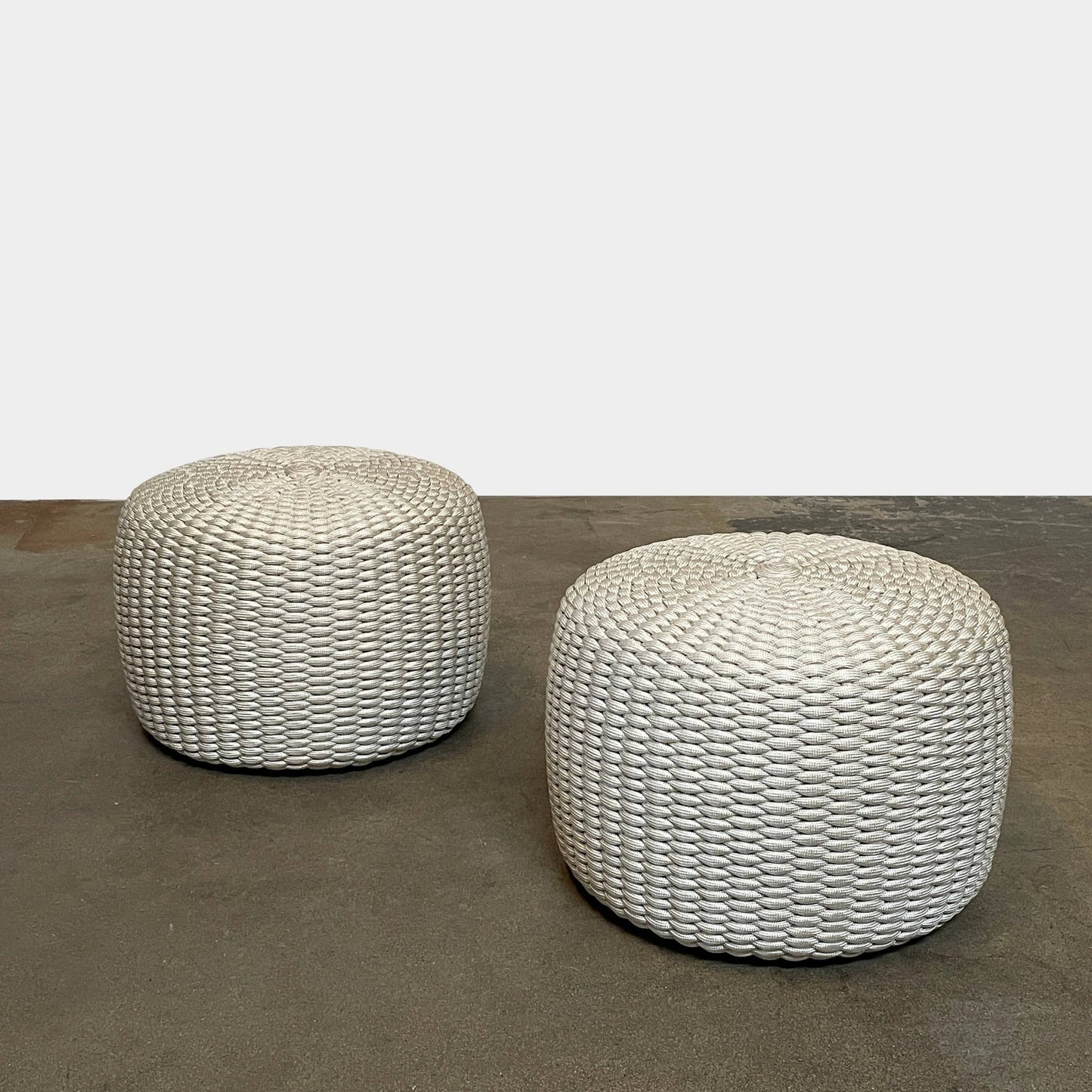 Paola Lenti Nido Ottoman