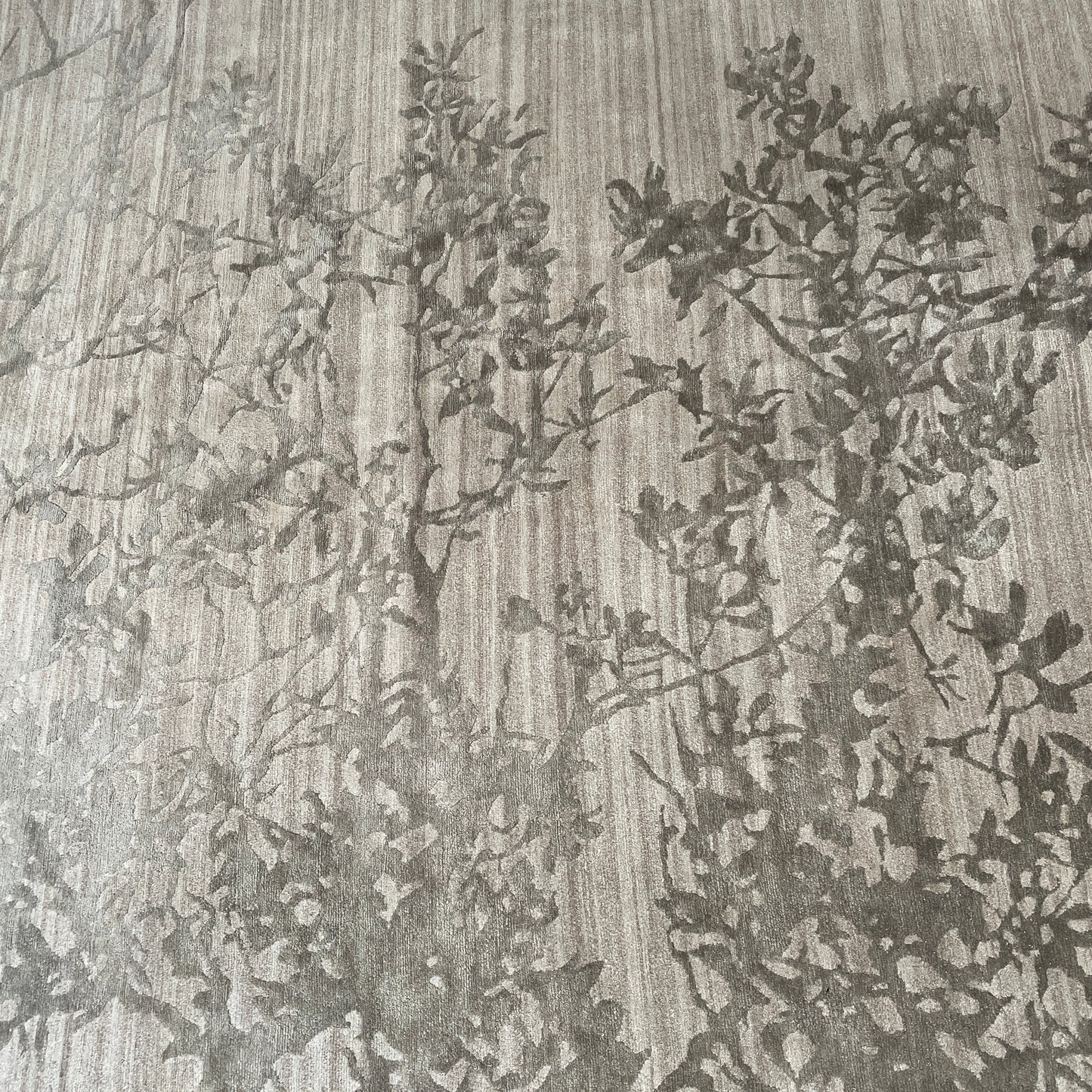 Tapis en laine et soie beige chêne 9x12
